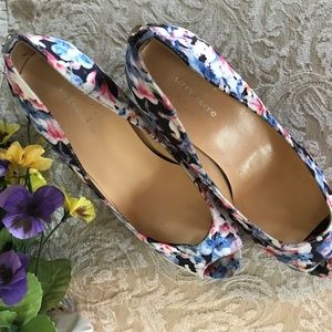 LIZ CLAIBORNE WOMAN'S   HEELS